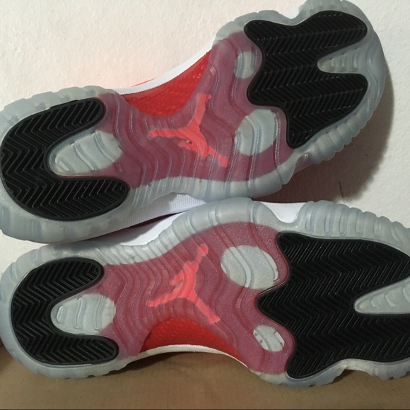 Men’s Jordans Size 8 - Picture 3 of 7